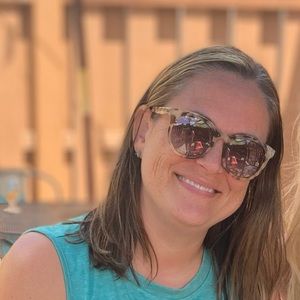 Meet your Posher, Gretchenbastyr